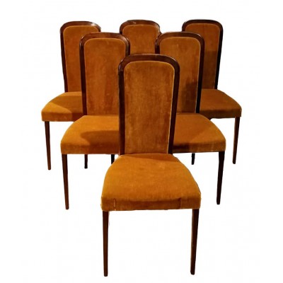 Francuskie krzesła tapicerowane